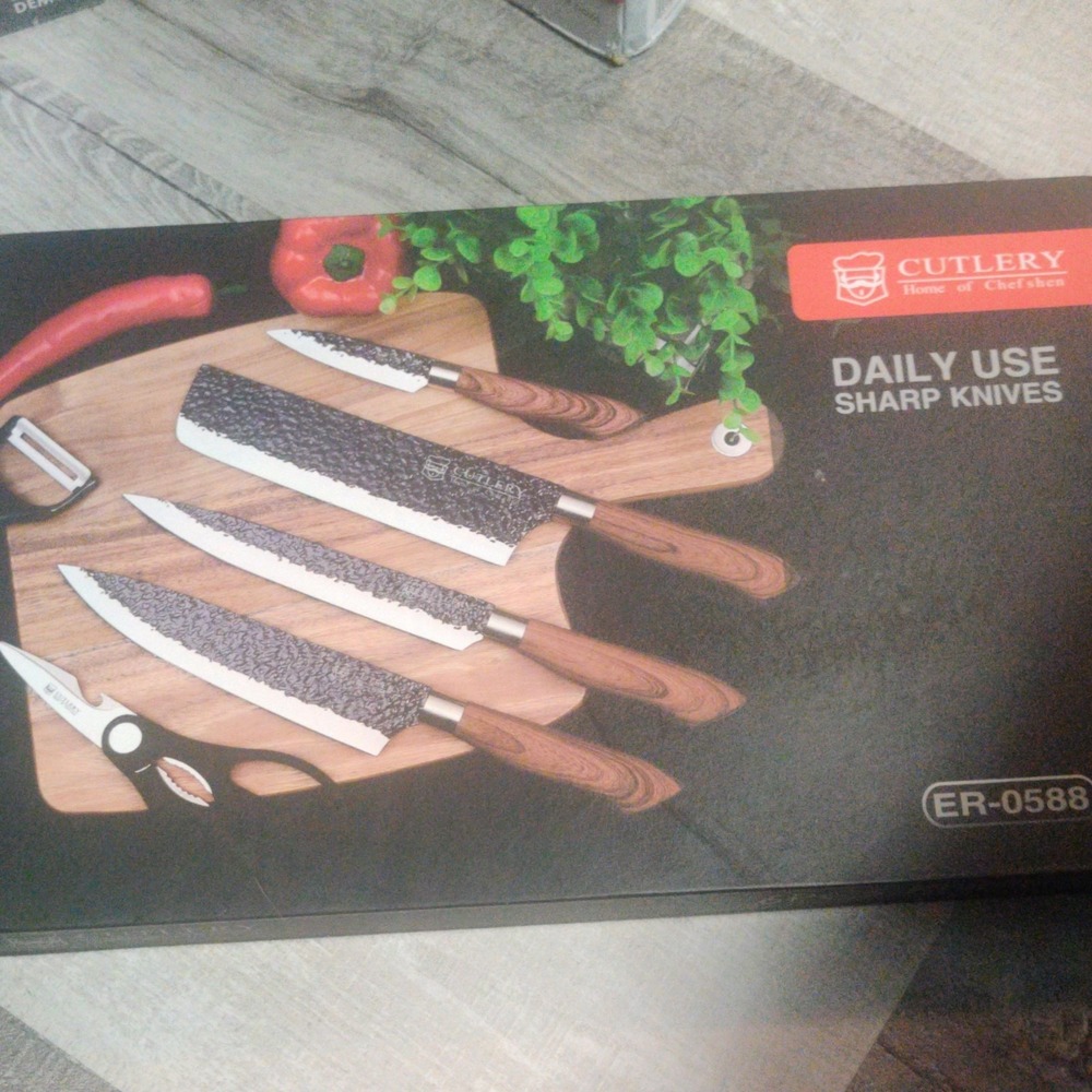 Cutlery ER-0588 6-Piece Stainless Steel Knife Set with Cleaver & Shears